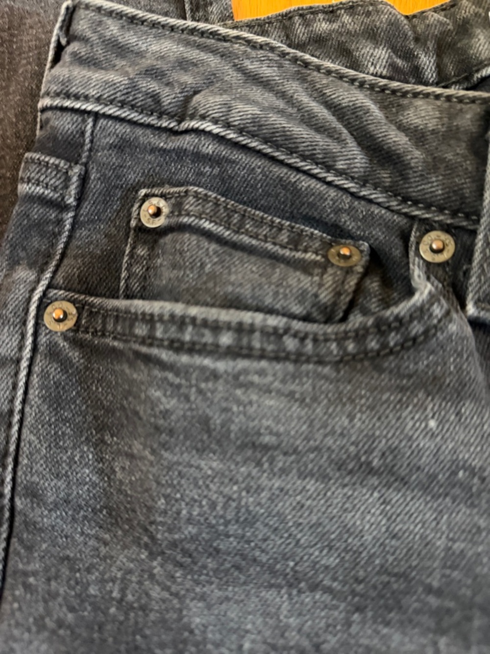 Levi’s Black Jeans 27 Gray Superlow Boot Cut Strauss stretch red tab W27 x L32 4 - Picture 13 of 15